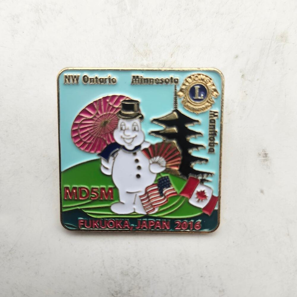 Lions Club MD5M Fukuoka Japan 2016 Snowman Enamel Pin Minnesota Manitoba Ontario